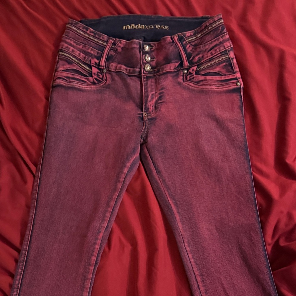 Express Women's High Rise Fuchsia Jeans